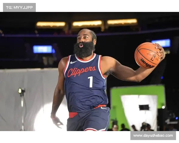 佩里琼斯：从NBA赛场到慈善事业的全能传奇人生